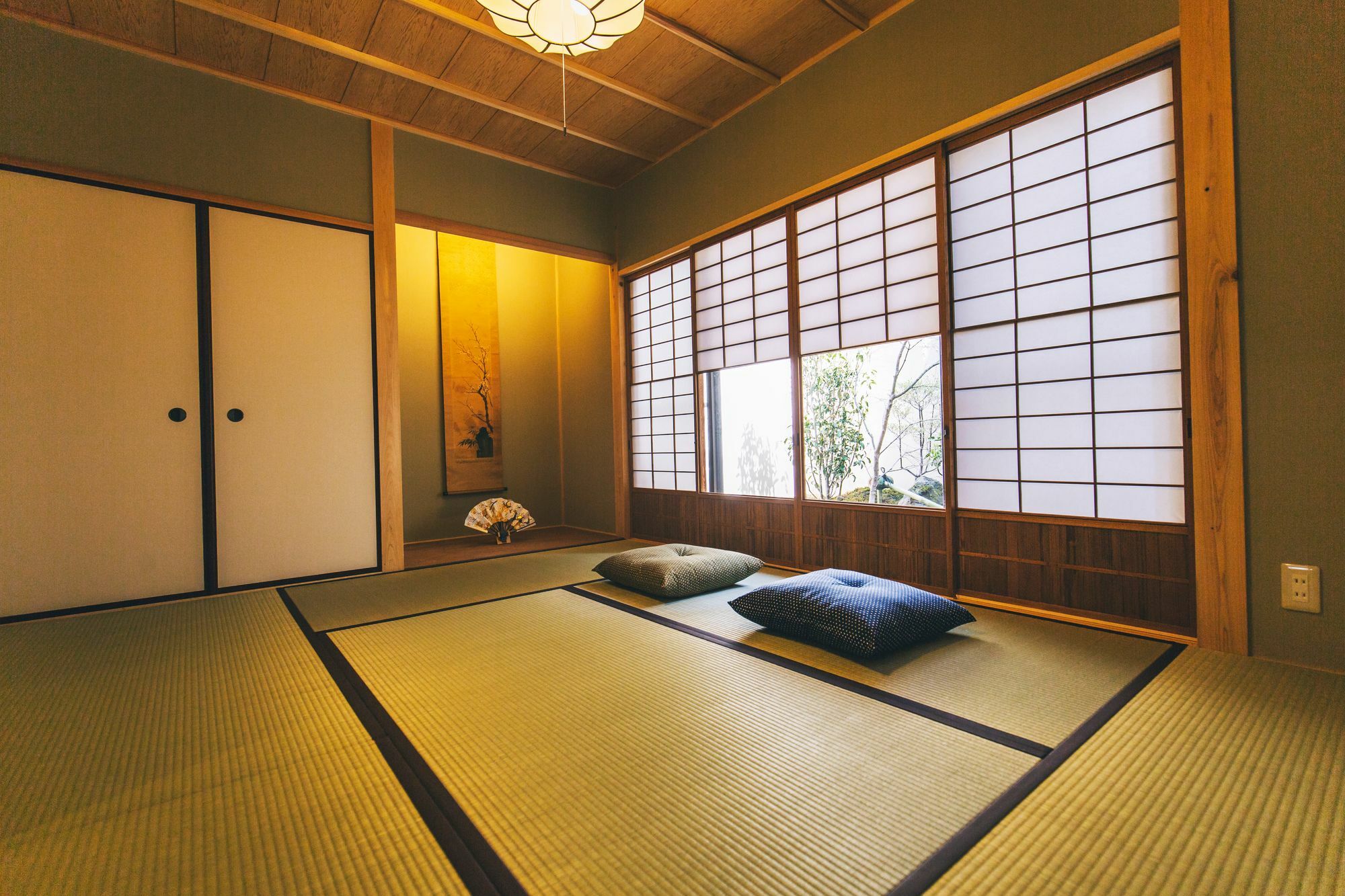 Hostel Koharubiyori Kyoto Exterior photo